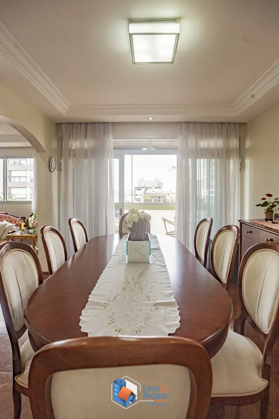 Imagem Apartamento para venda em Campo Belo com 4 quartos, sendo 3 suítes, 220m²