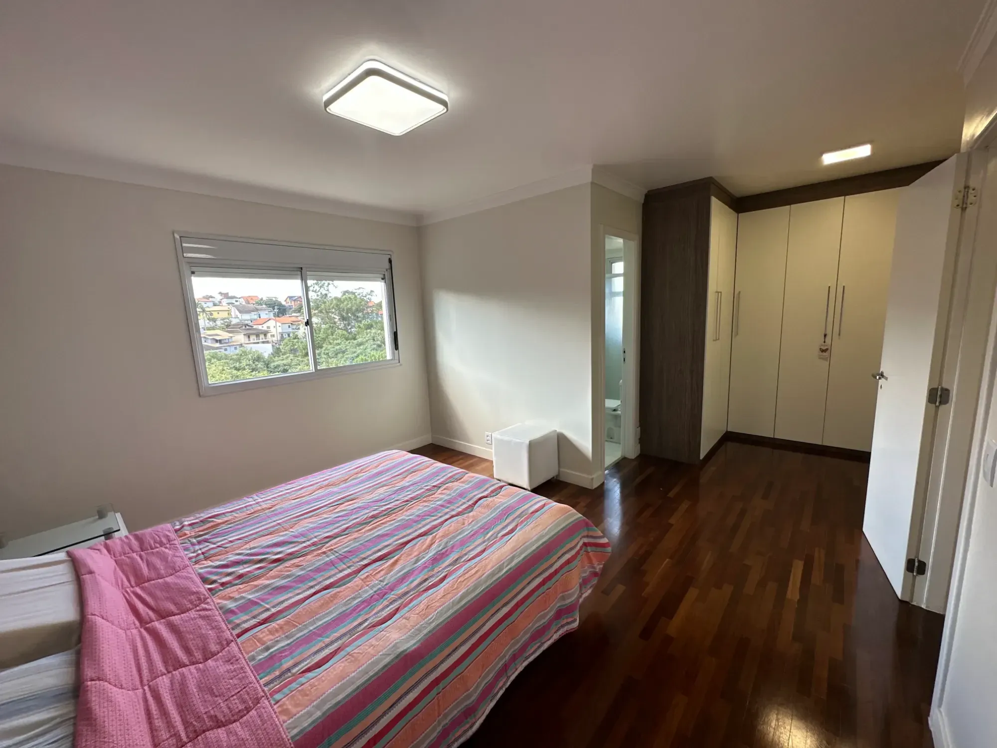 Foto do imóvel: Apartamento com 4 Quartos para Alugar, 186 metros em Rio Pequeno - São Paulo