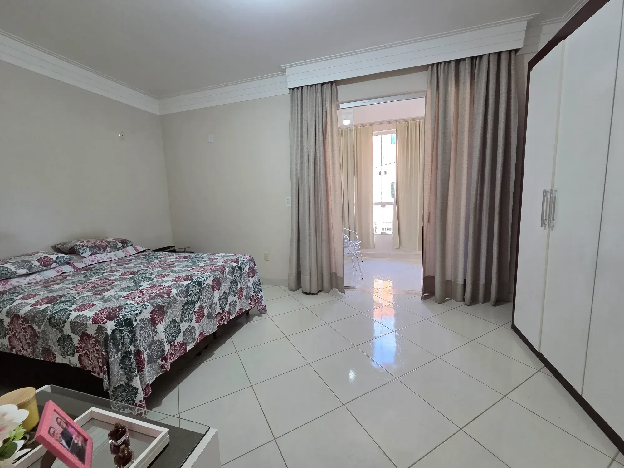 Imagem Casa com 4 Quartos à Venda, 1 m² em Luís Eduardo Magalhães - Simões Filho