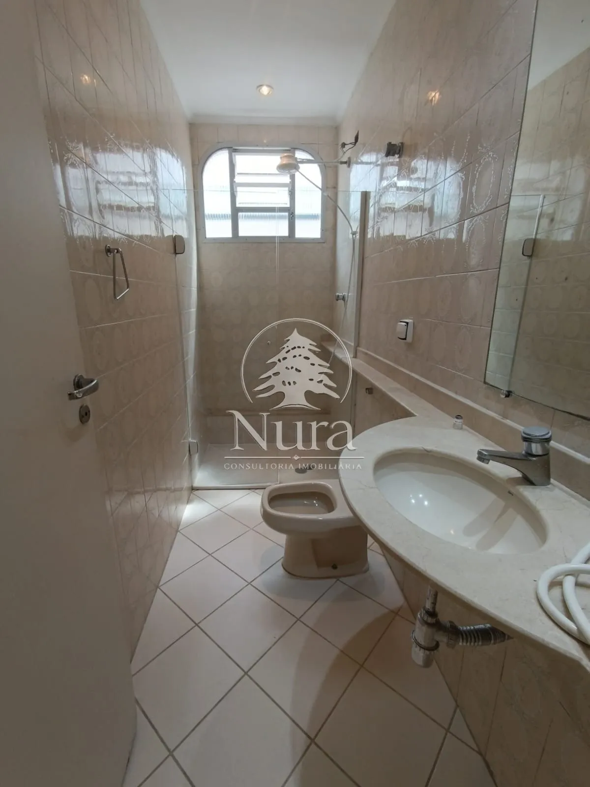 Imagem Apartamento de 3 quartos, 165m² no bairro Boqueirão, em Santos