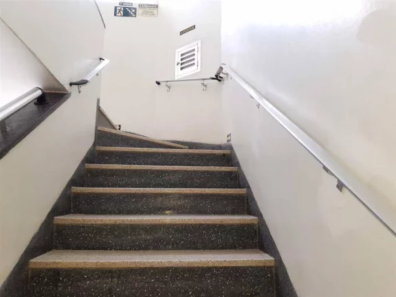 Imagem Kitnet com 1 dorm, Boqueirão, Praia Grande - R$ 190 mil, Cod: 162