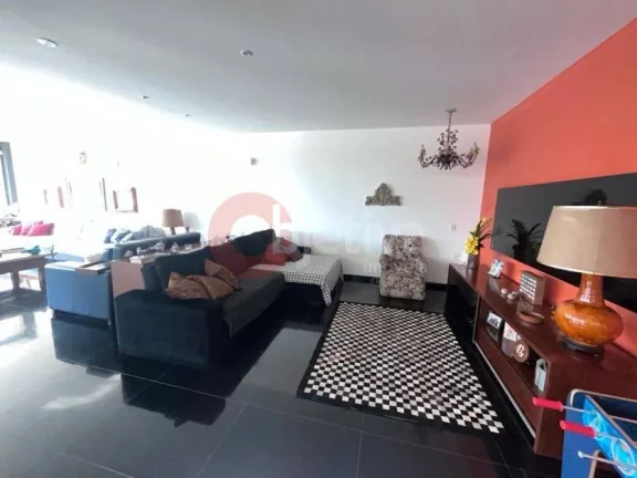 Imagem Mansão com deck para canal navegável, Ogiva - Cabo Frio