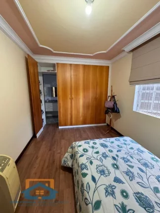 Imagem Casa à Venda no Imbaúbas - 3 Dormitórios