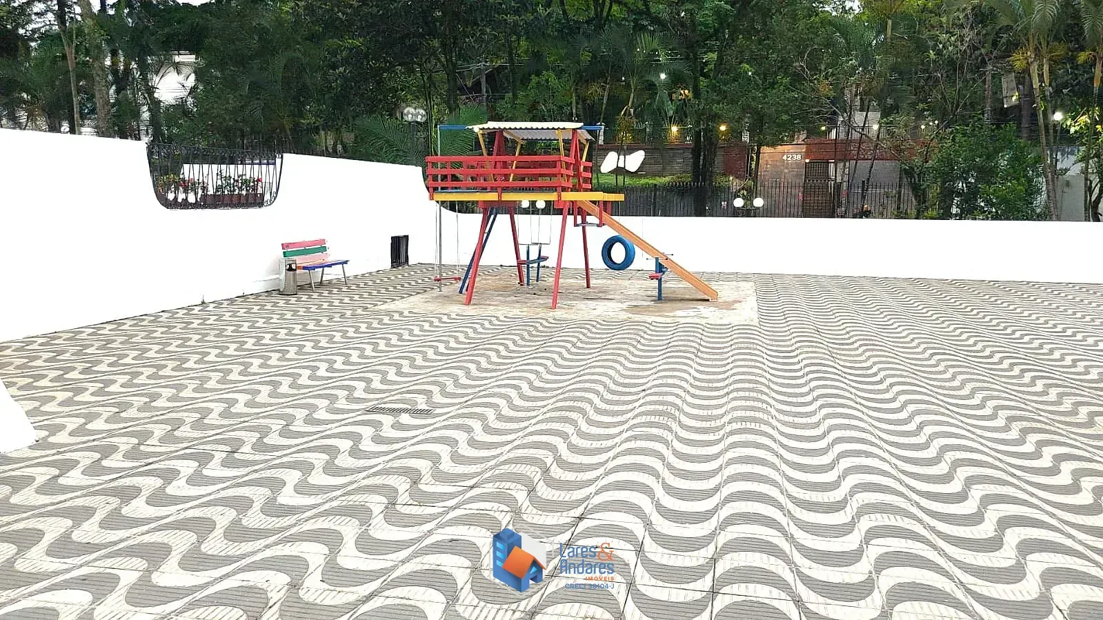 Imagem APARTAMENTO PARA VENDA E LOCAÇÃO, COM 98M² COM 2 DORMS (1 SUÍTE) COM ARMÁRIO PLANEJADO, 2 VAGAS DETERMINADAS COM LAZER - TUCURUVI