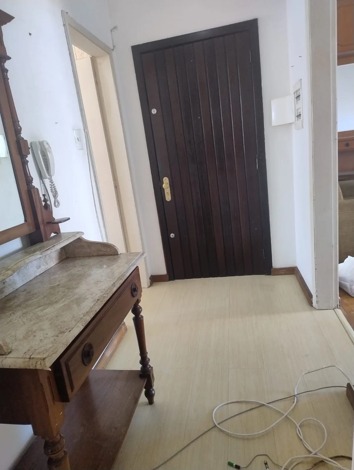 Imagem APTO DE 03 DORMOTÓRIOS SACADA. COM ELEVADOR . NO BOM - FIM RIO BRANCO