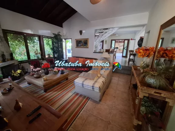 Imagem Linda casa em condomínio fechado com 04 dormitórios