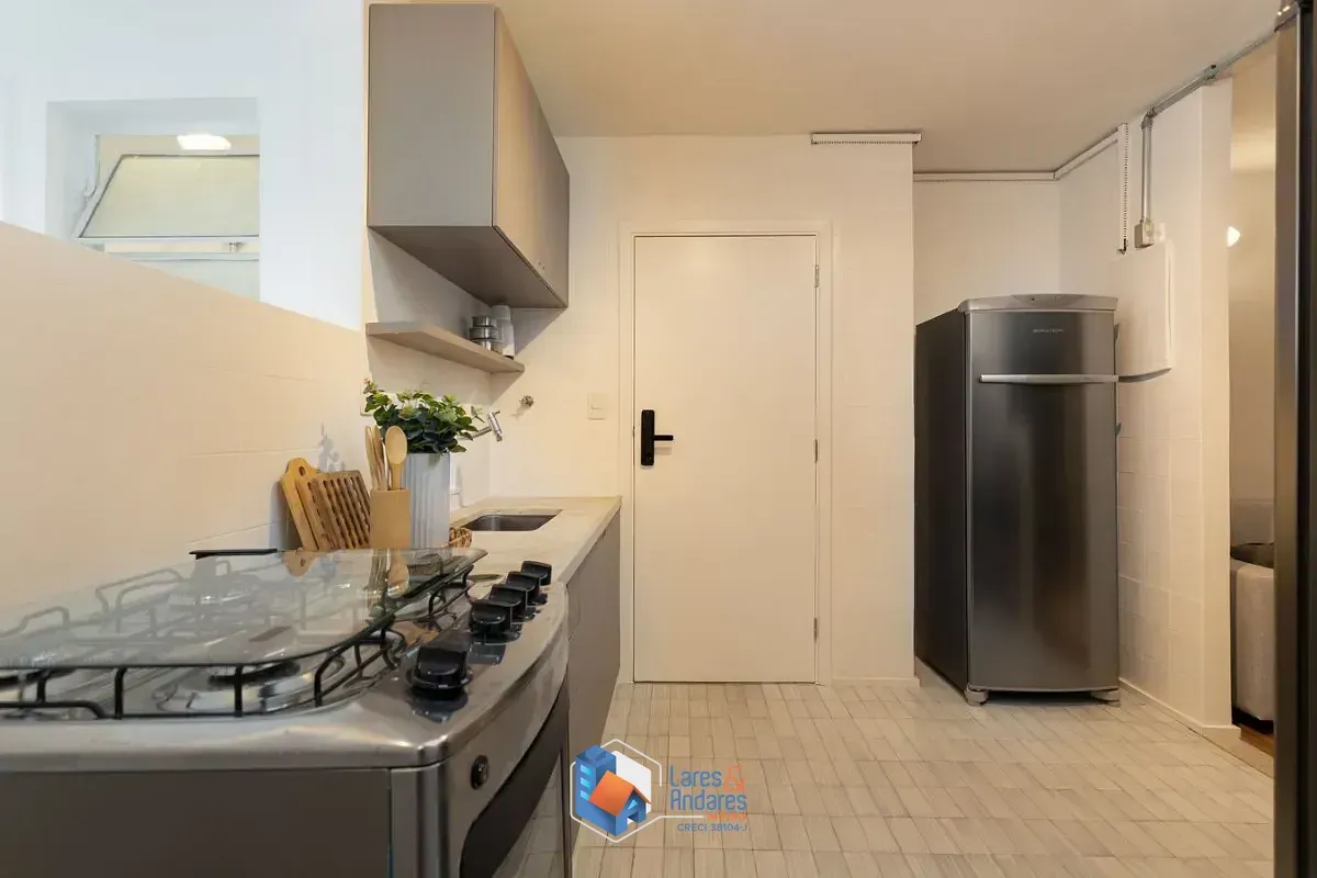 Imagem Apartamento para venda em Pinheiros com 4 quartos, sendo 1 suíte, 106m²