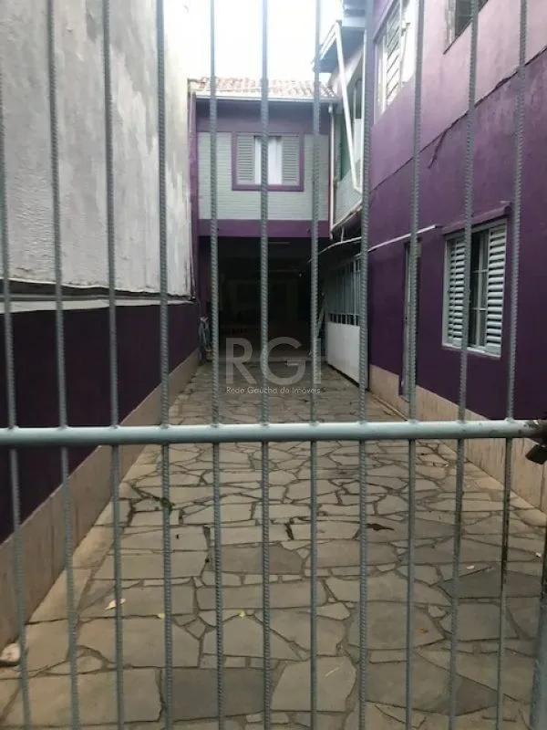 Imagem Casa para Venda - 476.53m², 6 dormitórios, 4 vagas - Niterói