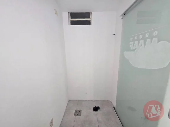 Imagem Casa para alugar, 376 m² por R$ 10.105,00/mês - Santa Cecília - Porto Alegre/RS