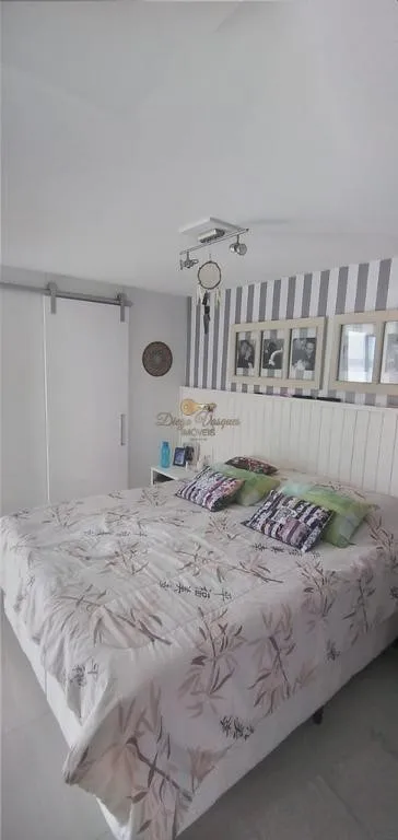 Imagem Cobertura Duplex para Venda em Petrópolis / RJ no bairro Vila Militar