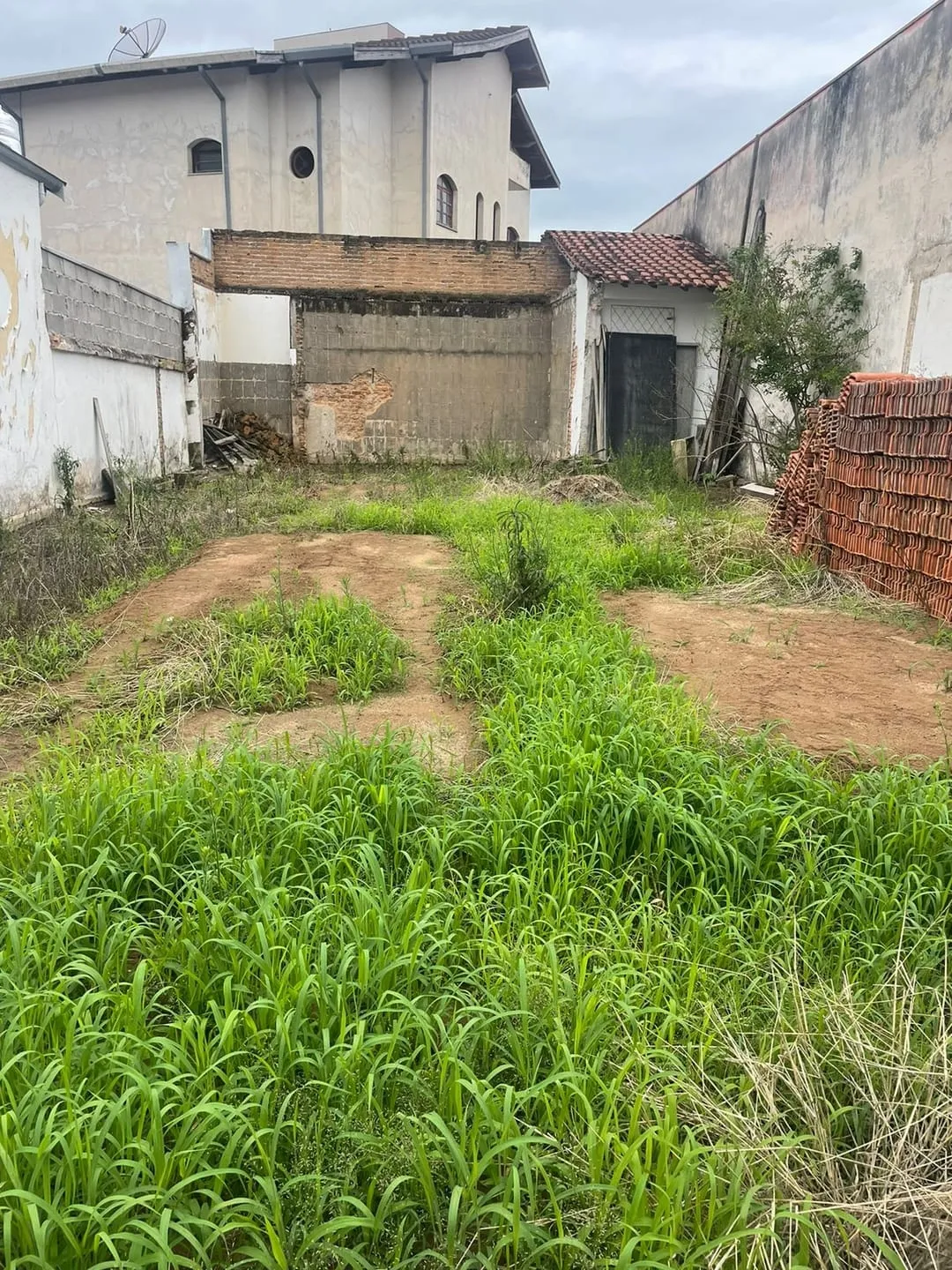 Imagem Terreno à venda 172M², Bosque da Princesa, Pindamonhangaba - SP