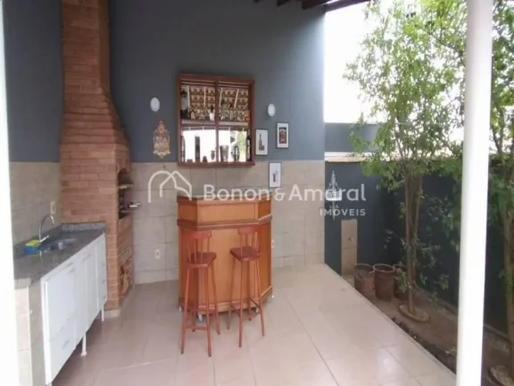 Imagem Casa à venda em condomínio fechado alto padrão no bairro Santo Cândida, na região do Alphaville...