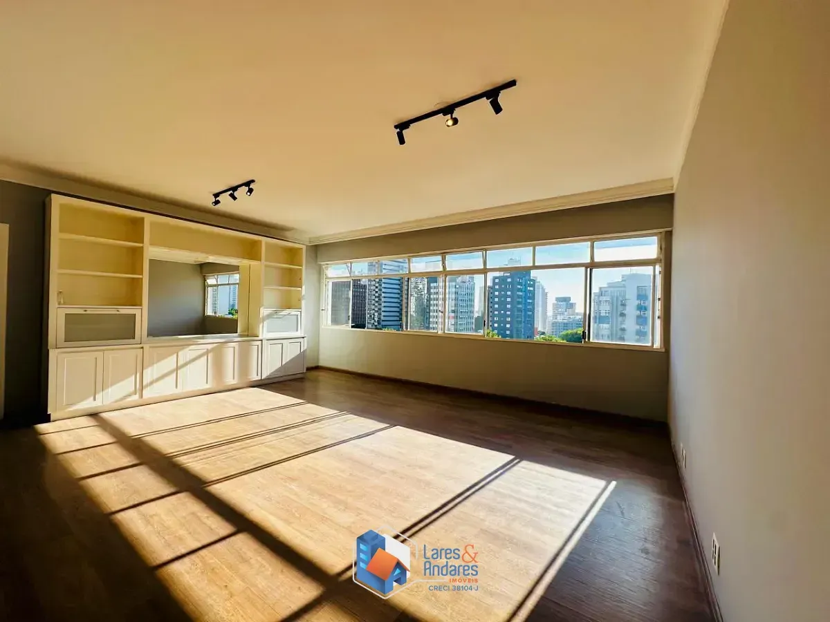Foto do imóvel Apartamento para venda em Vila Mariana com 3 quartos, sendo 1 suíte, 176m² em Rua Domingos de Morais
