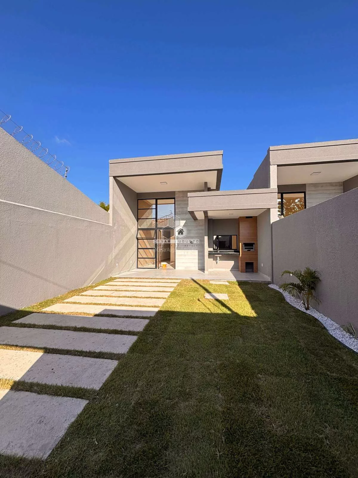 Imagem Duo Ville Eus?(C)bio Casas planas com 03 suites e localização estrat?(C)gica!