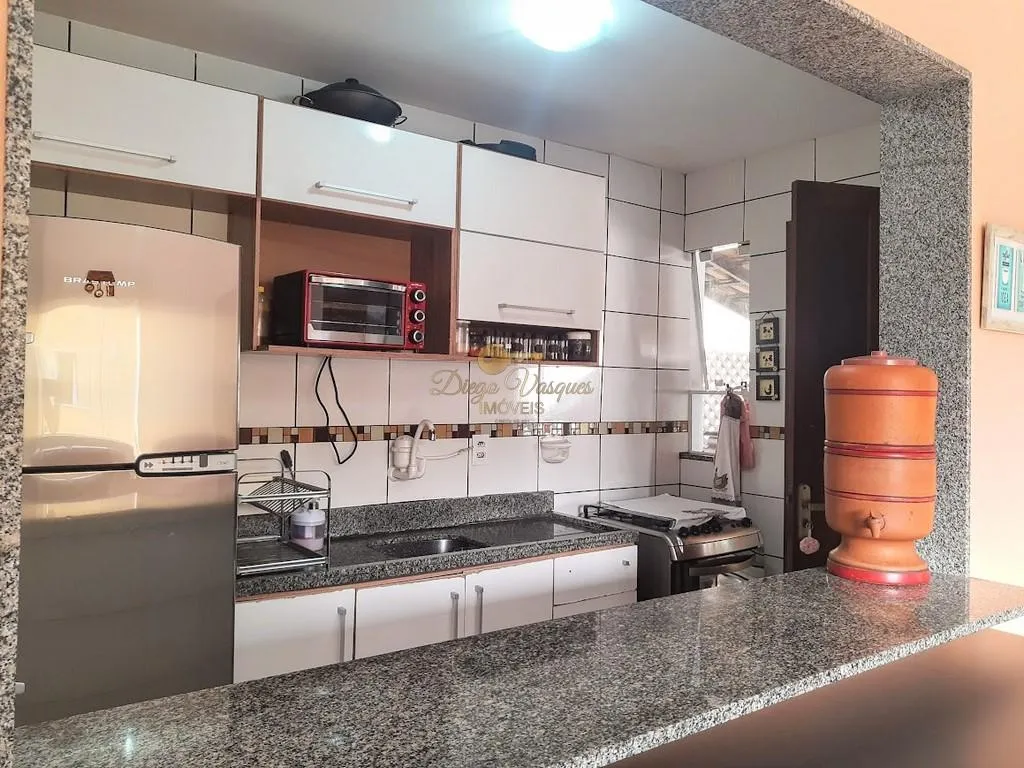 Imagem Casa em Condomínio para Venda em Teresópolis / RJ no bairro Araras