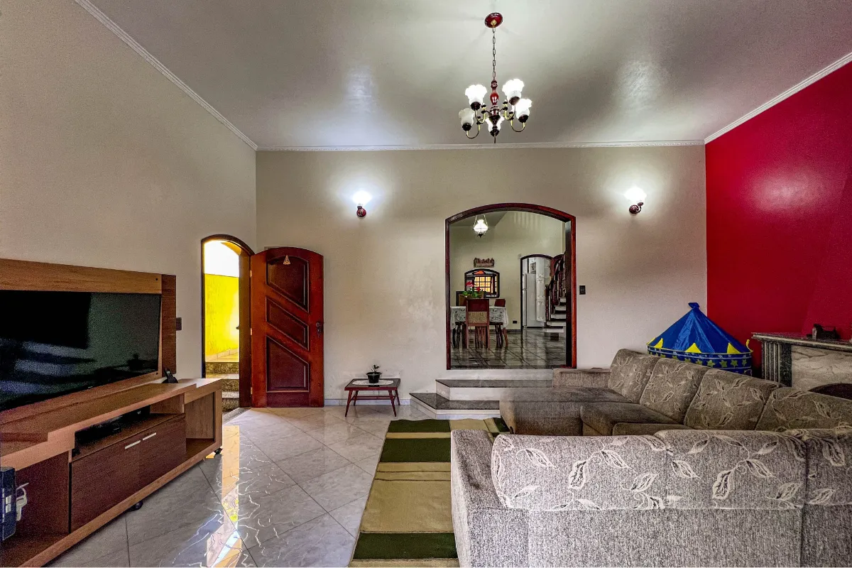 Imagem Casa para venda em Centro Alto com 4 quartos, sendo 1 suíte, 285m2