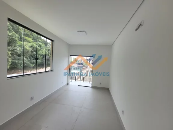 Imagem Casa de 3 quartos á venda no bairro Bom Retiro em Ipatinga