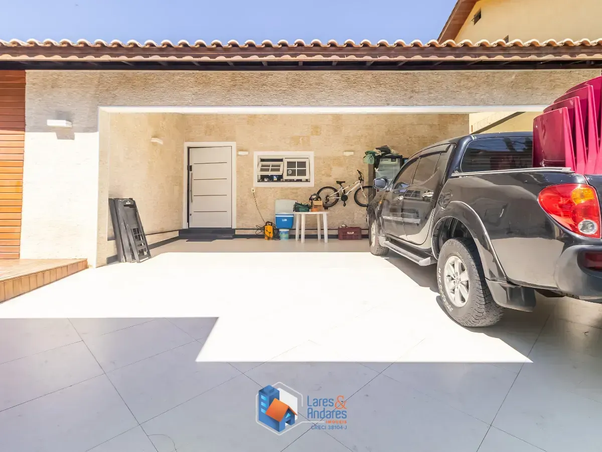 Imagem Casa para venda em City América com 4 quartos, sendo 2 suítes, 246m²