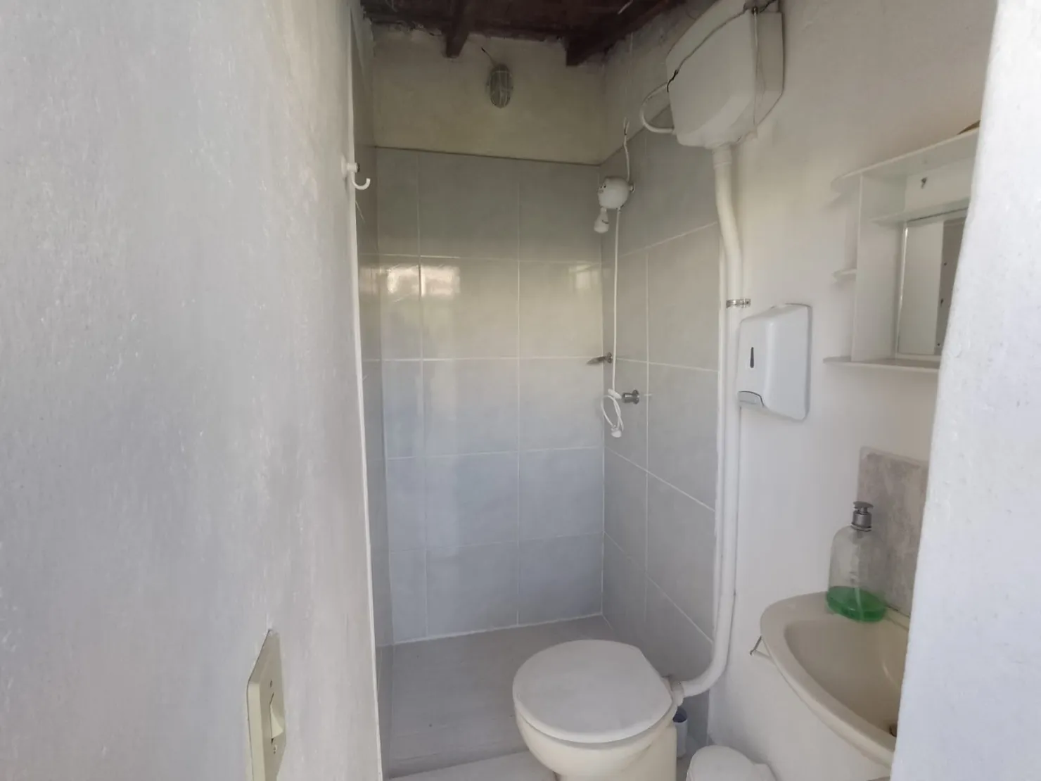 Imagem Comercial para Locação 4 Suites, 3 Vagas, 183M², Jardim das Nações, Taubaté - SP