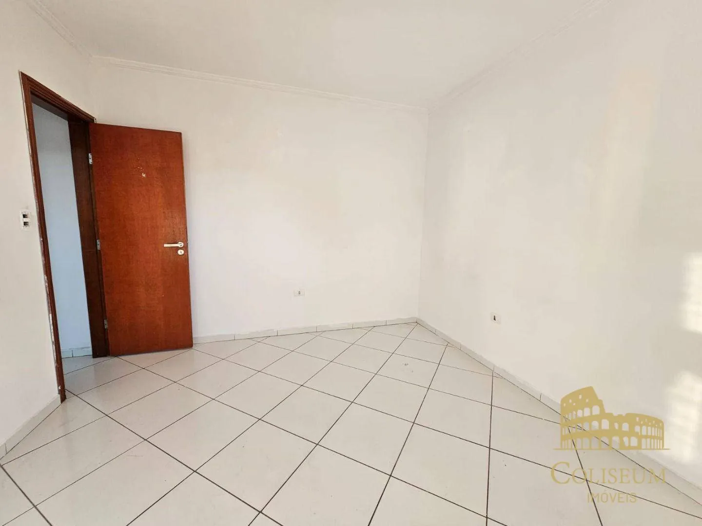 Imagem Apartamento com 2 dormitórios para alugar, 90 m² por R$ 4.000,00/mês - Canto do Forte - Praia Grande/SP