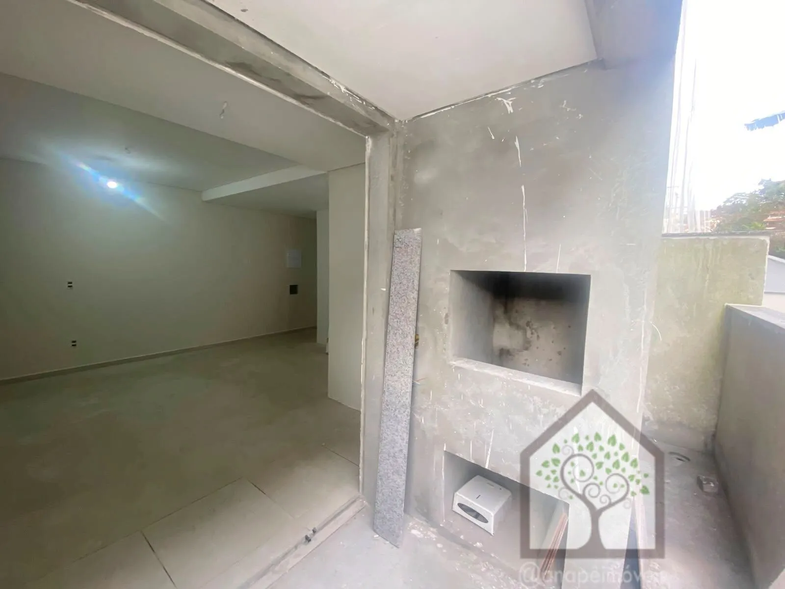 Imagem Apartamento 2 dormitórios à venda próximo à UFSC