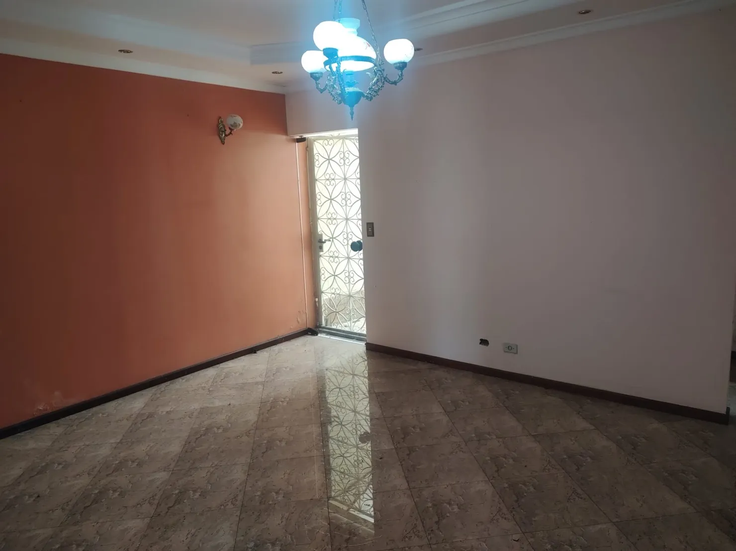 Imagem Casa à venda 4 Quartos, 3 Suites, 2 Vagas, 350M², Vila Jaboticabeira, Taubaté - SP | Condomínio Marajoara