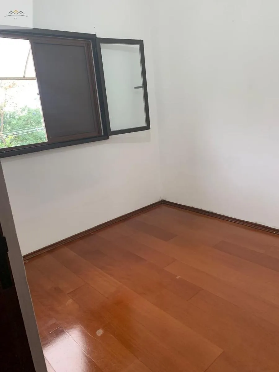 Imagem Apartamento à venda na V. V. Vitória em Santo André 2 dorm. 1 vg. 70m²