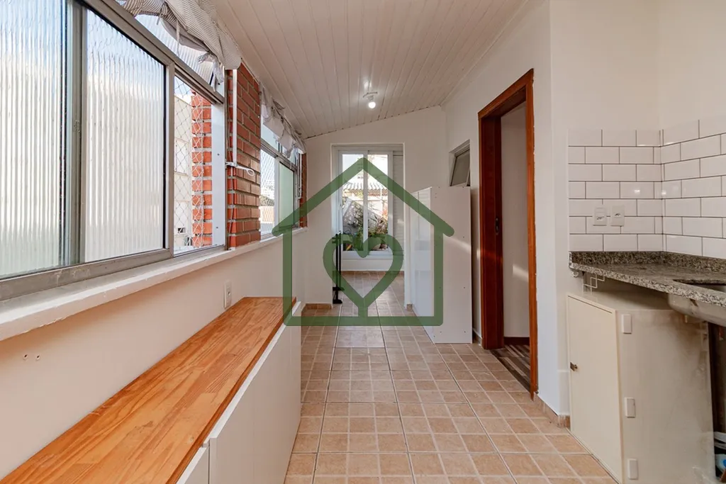 Imagem COBERTURA DE 196m² COM 2 DORMITÓRIOS, 2 BANHEIROS, 2 SALAS, COZINHA, ESCRITÓRIO, AMPLO ESPAÇO EX...