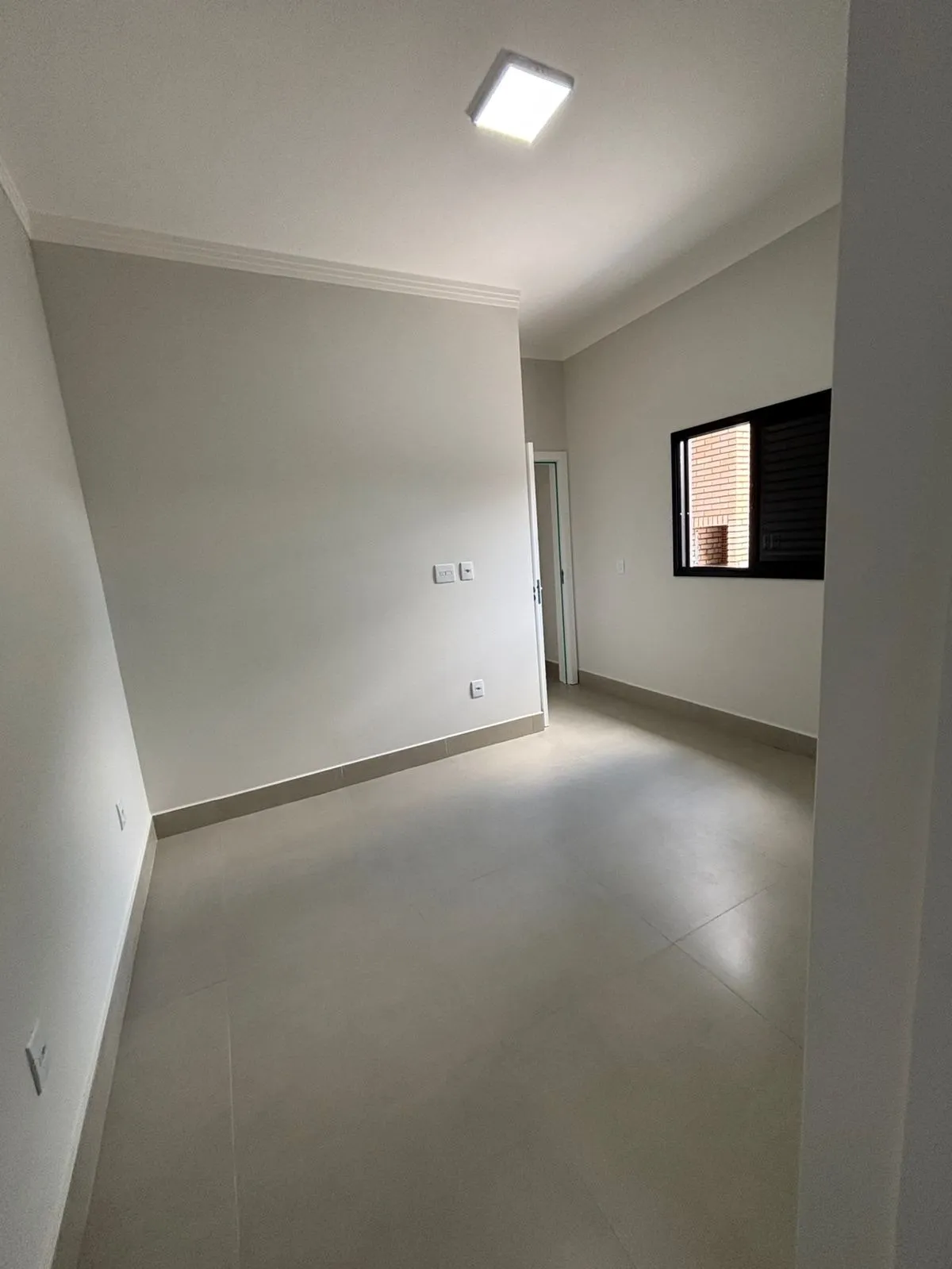 Imagem Casa Térrea no Condomínio Villagge Ipanama 1 - 3 Dormitórios, Suíte e Área Gourmet