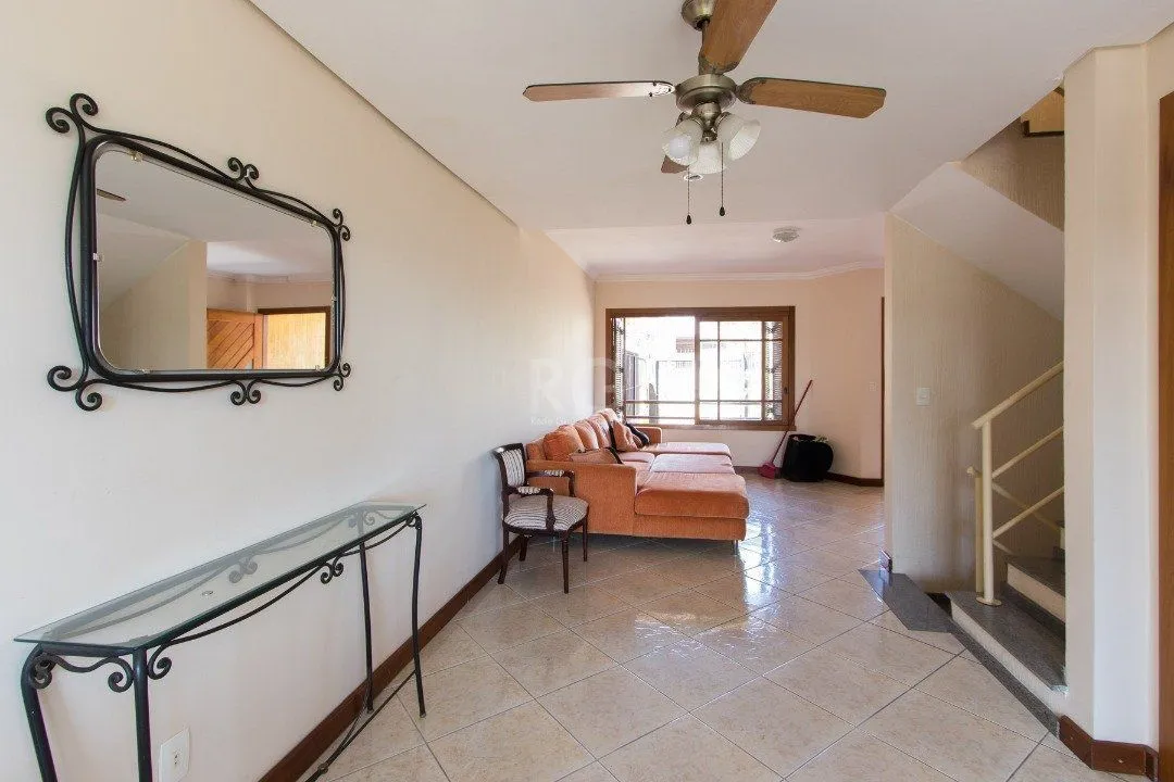 Imagem Casa para Venda - 204.75m², 3 dormitórios, sendo 1 suites, 3 vagas - Ipanema