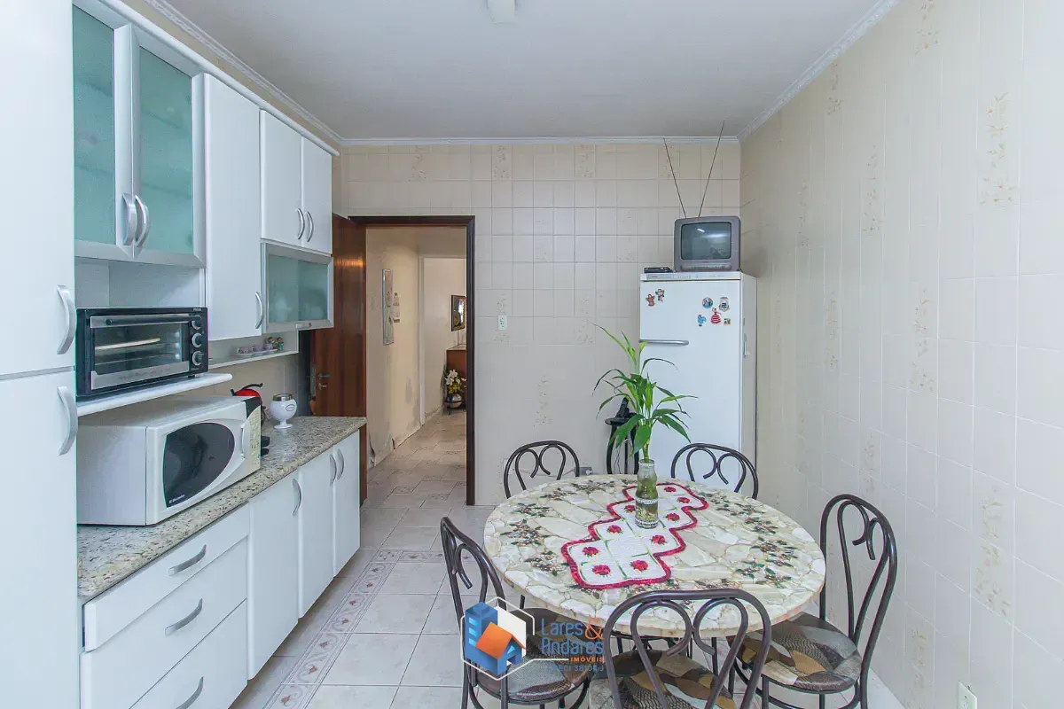 Imagem Casa para venda em Saúde com 3 quartos, 145m²