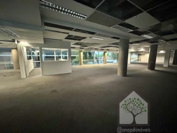 Imagem Oportunidade Comercial – Prédio Corporativo na Agronômica
