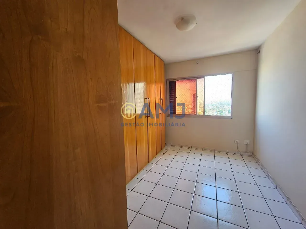 Imagem APARTAMENTO À VENDA NO SETOR BUENO | ED. SAN BERNARDO
