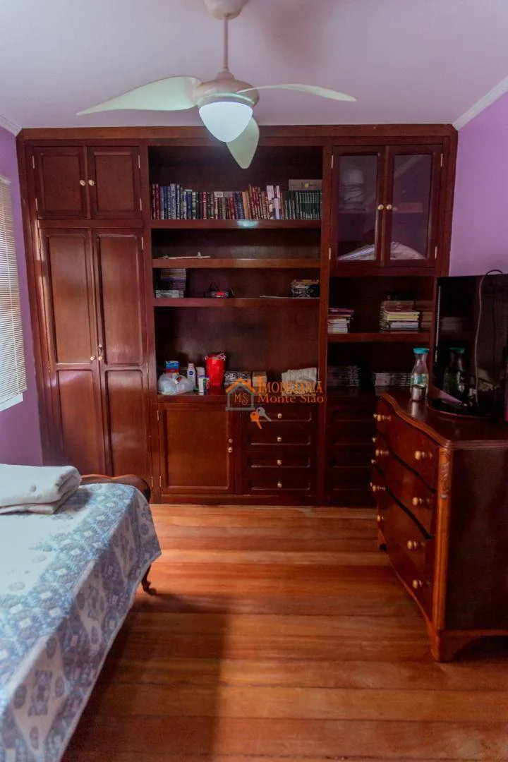 Imagem Sobrado com 4 dormitórios à venda, 400 m² por R$ 1.400.000,00 - Jardim Tranqüilidade - Guarulhos/SP