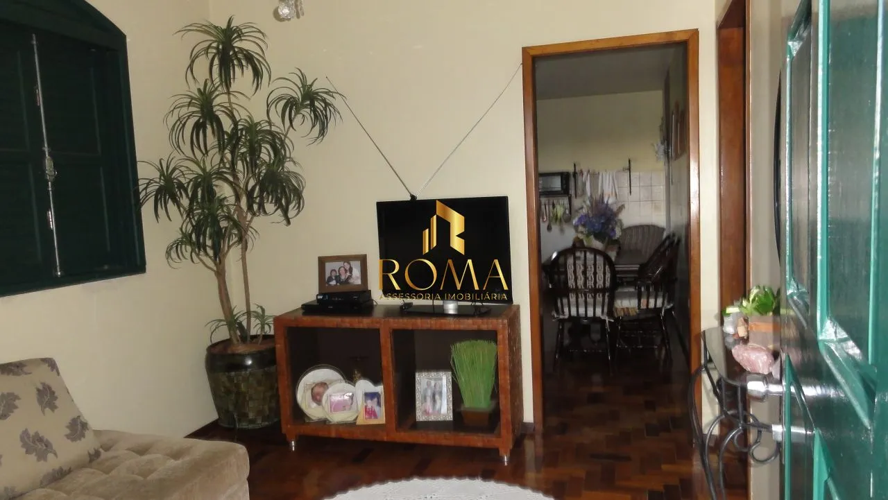 Imagem Casa 5 dormitórios à venda Diácono João Luiz Pozzobon Santa Maria/RS