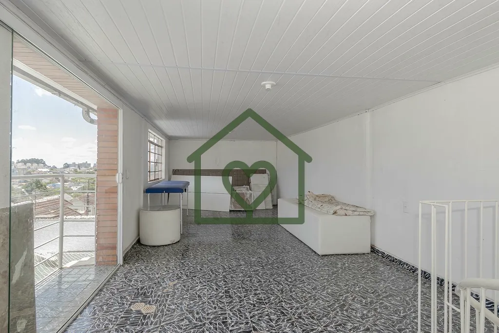 Imagem Casa ampla, no bairro Jardim Itu Sabará, com 3 dormitórios, possibilidade de 2 súites, sala de es...