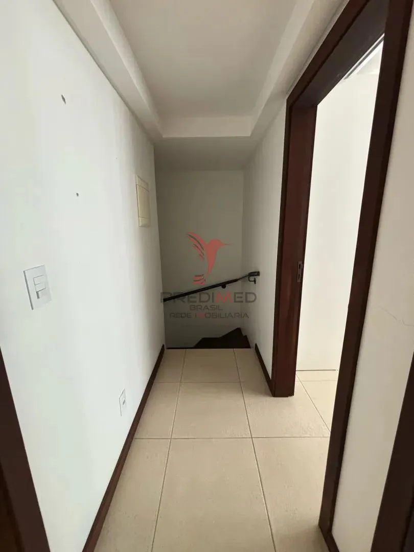 Imagem Casa de Alto Padrão em Piçarras - Jacuzzi Privativa, 3 Suites, Área Gourmet, 4 Vagas