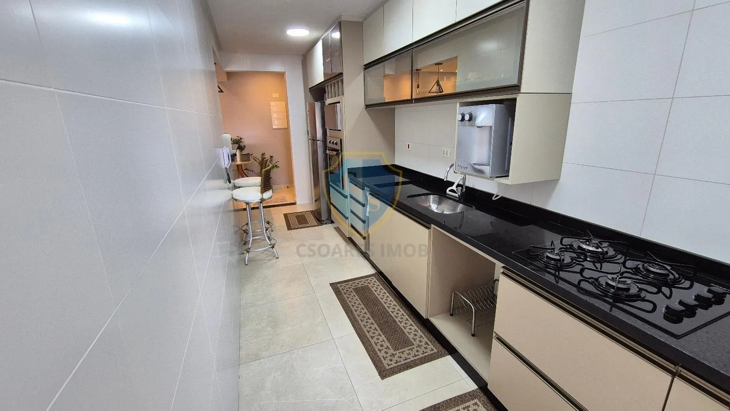 Imagem Apartamento de 2 Dorms (1 Suíte) Churrasqueira na Varanda