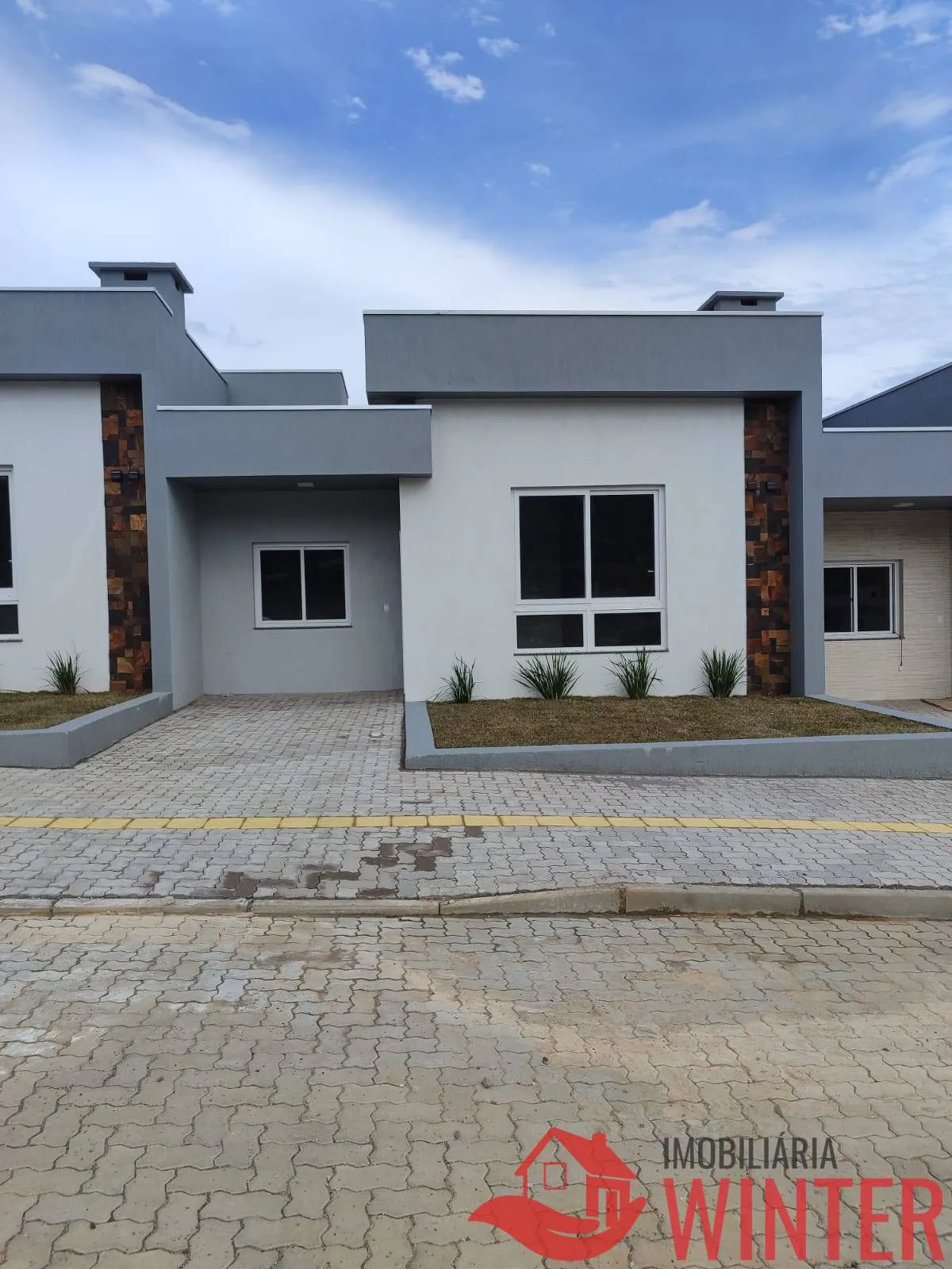 Imagem Casas térreas de 3 dormitórios com suíte na cidade de Feliz.