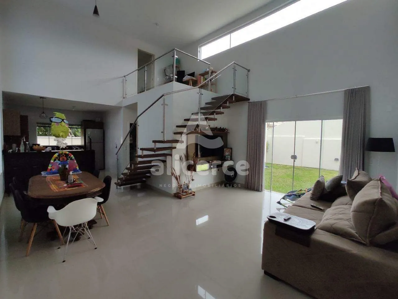 Imagem Casa à venda com 3 quartos 1 suíte, 130m² em Tapera da Base Florianópolis