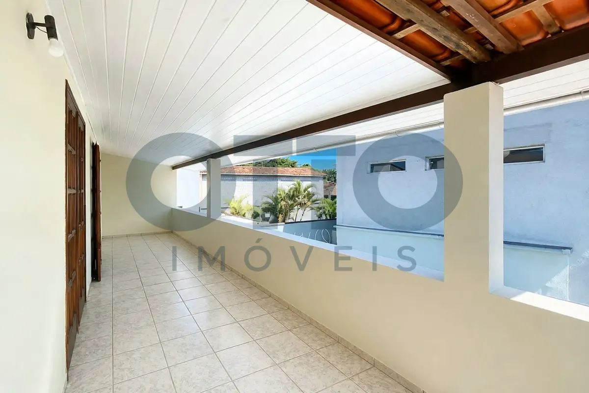 Imagem Casa com 5 quartos e 2 suítes para locação em Arraial d'Ajuda, Porto Seguro