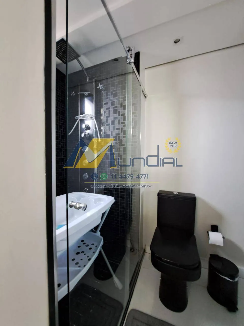 Imagem Cobertura Duplex de Alto Padrão com 227m² e 4 Vagas