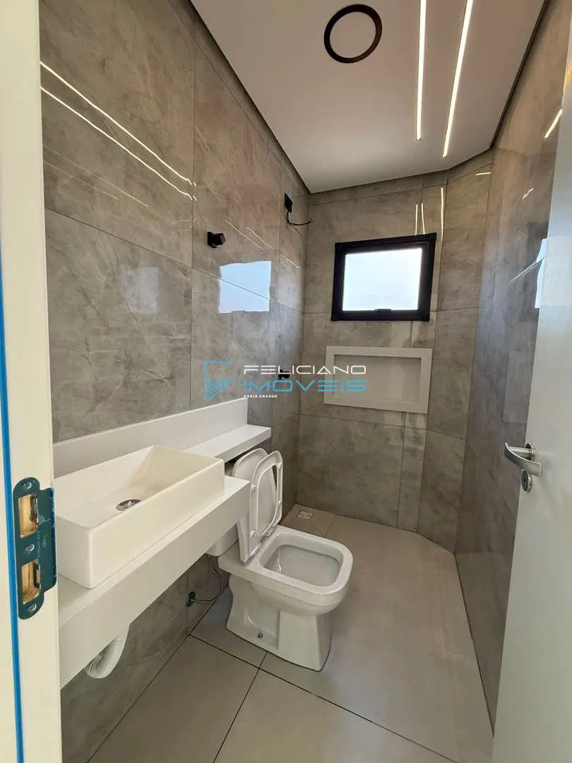 Imagem Casa com 4 quartos, Boqueirão, Praia Grande - R$ 1.45 mi, Cod: 7002
