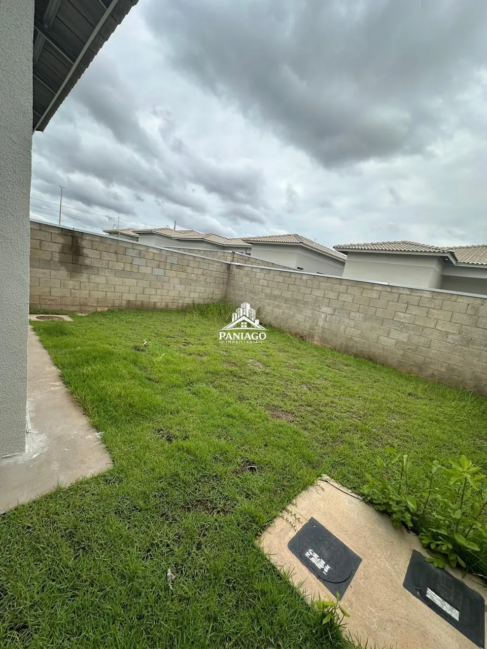 Imagem Casa para locação no Bairro chapéu do sol