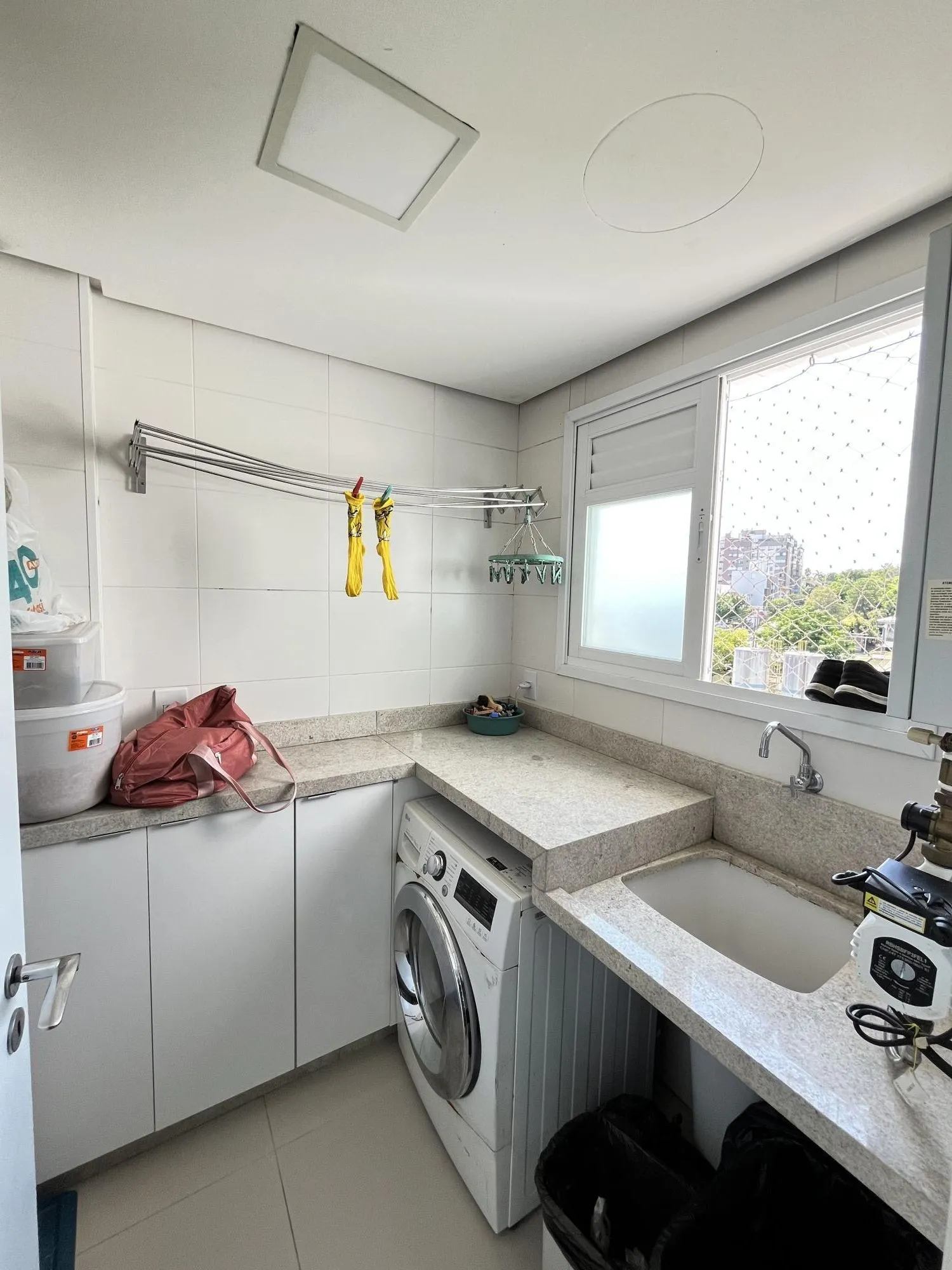 Imagem Apartamento de 3 quartos, 2 suítes e 2 vagas de garagem no Menino Deus em POA/RS