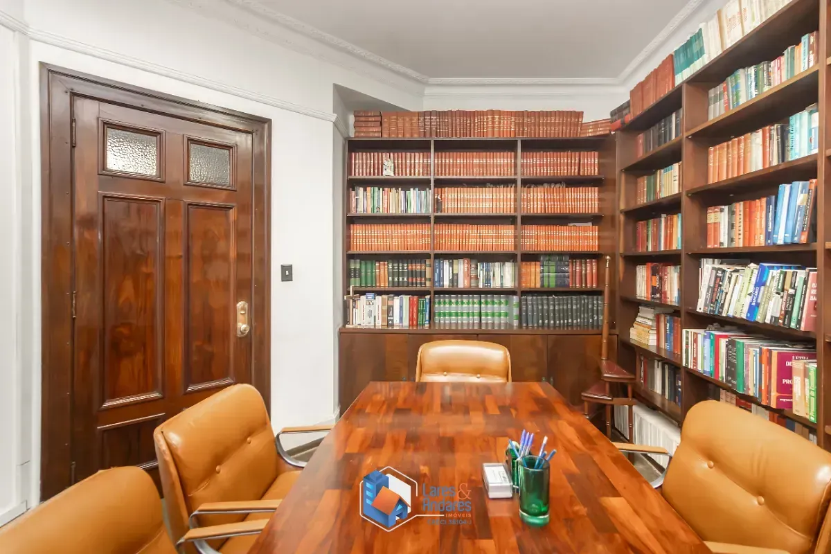 Imagem Conjunto comercial para venda em República, 200m²