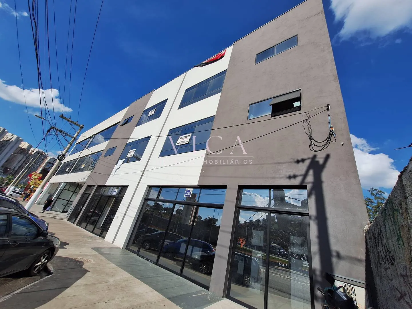Imagem Predio Comercial 1500m² para aluguel R$ 88.000,00 em Barueri/SP
