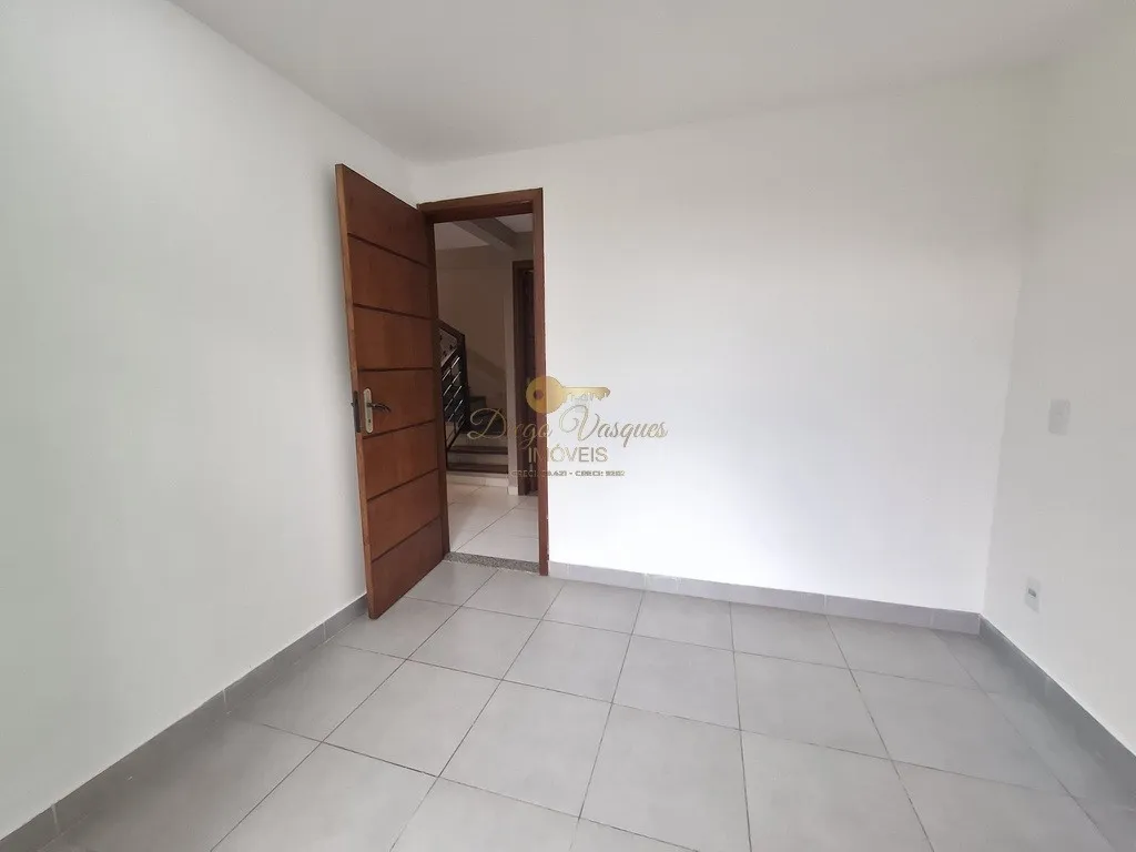 Imagem Casa em Condomínio para Venda em Teresópolis / RJ no bairro Green Valley