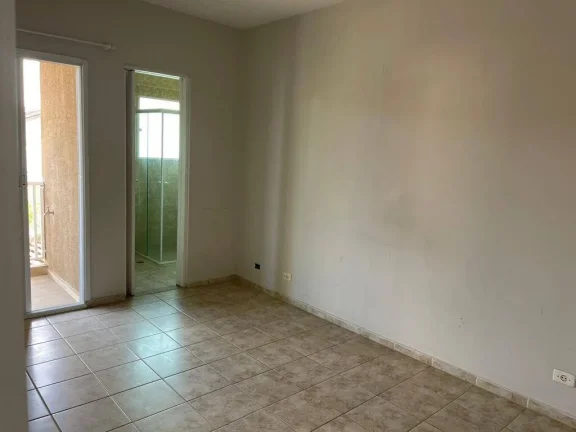 Imagem Sobrado com 270 m² 4 Dormitorios sendo 2 Suietes e 3 vagas de Garagens