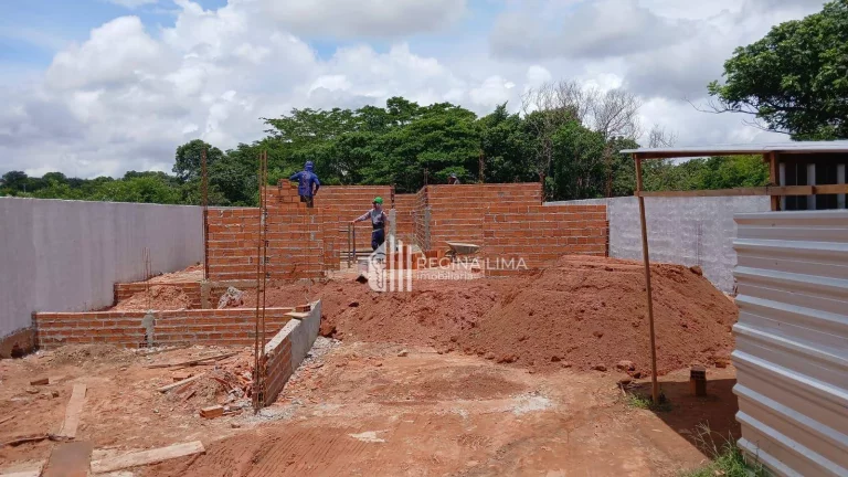 Imagem Casa com 3 dormitórios à venda, 165 m² por R$ 950.000,00 - Uruguai - Teresina/PI